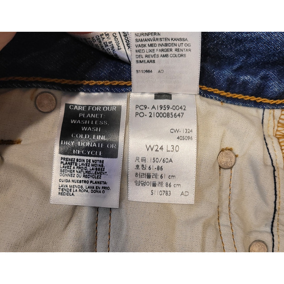 Levis Women 501 90s Selvedge Button Fly Straight Leg Blue Denim Jeans 24 X 30 - Picture 15 of 16